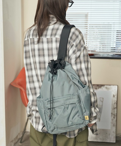 KELTY（ケルティ）の「KELTY/ケルティ 80's KINCHAKU DAYPACK バックパック（バックパック/リュック・メンズ・ブラック/モカ/グレー・FREE）」の10枚目の写真