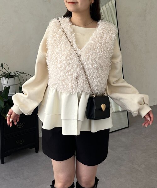 prose verse（プロズヴェール）の「レザーペプラムファーベスト（ベスト・レディース・ブラック/アイボリー・MEDIUM/LARGE）」の15枚目の写真