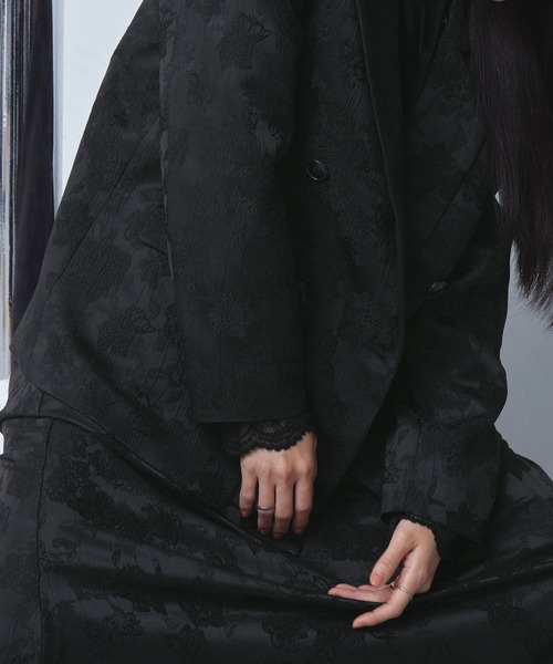 ELUNIS（エルニス）の「ジャカードダブルテーラードジャケット（テーラードジャケット・レディース・ブラック/グレー・FREE）」の5枚目の写真