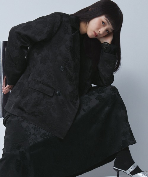 ELUNIS（エルニス）の「ジャカードダブルテーラードジャケット（テーラードジャケット・レディース・ブラック/グレー・FREE）」の7枚目の写真