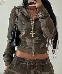 迷彩柄ｼﾞｯﾌﾟｱｯﾌﾟﾌｰﾃﾞｨ