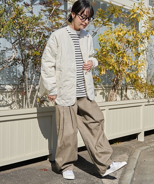 coen（コーエン）の「ノーカラー撥水キルティングブルゾン オーバーサイズ（ノーカラージャケット・レディース・ブラック/オリーブ/オフホワイト/ダークブラウン・M/L）」の5枚目の写真