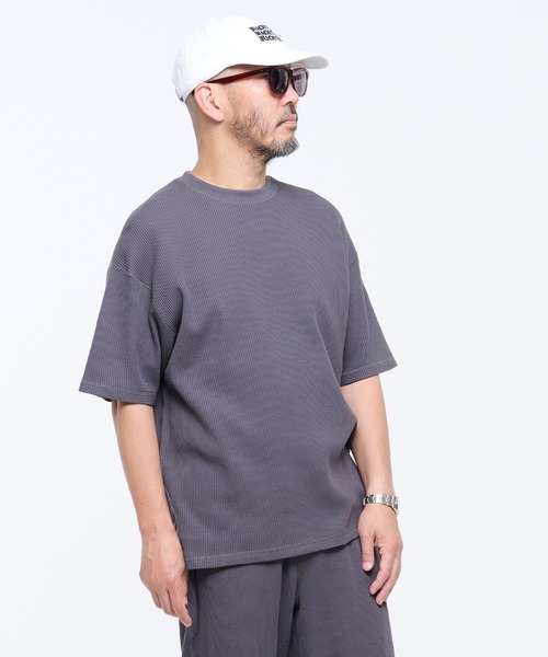 FRUIT OF THE LOOM(フルーツオブザルーム)の「金子恵治 THERMAL TEE / サーマル / ヴィンテージ / アメリカンフィット / ワンマイルウエア / パックT / セットアップ / オリジナルパッケージ(Tシャツ/カットソー・メンズ・ネイビー/チャコールグレー・XL/M/L)」の4枚目の写真