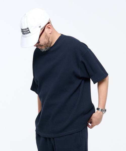 FRUIT OF THE LOOM(フルーツオブザルーム)の「金子恵治 THERMAL TEE / サーマル / ヴィンテージ / アメリカンフィット / ワンマイルウエア / パックT / セットアップ / オリジナルパッケージ(Tシャツ/カットソー・メンズ・ネイビー/チャコールグレー・XL/M/L)」の5枚目の写真