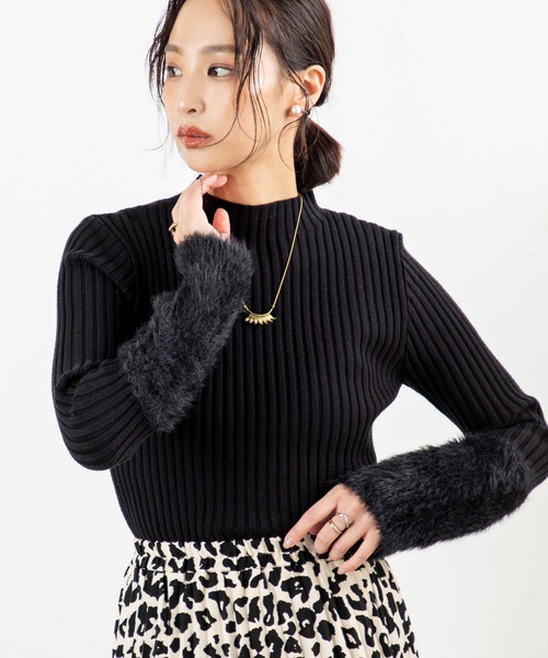 MILLION CARATS（ミリオンカラッツ）の「フェザースリーブニット（ニット/セーター・レディース・ライトグレー/ブラウン/ブラック・FREE）」の2枚目の写真