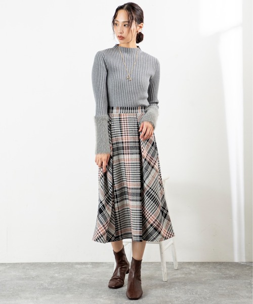 MILLION CARATS（ミリオンカラッツ）の「フェザースリーブニット（ニット/セーター・レディース・ライトグレー/ブラウン/ブラック・FREE）」の7枚目の写真