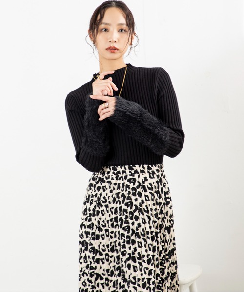 MILLION CARATS（ミリオンカラッツ）の「フェザースリーブニット（ニット/セーター・レディース・ライトグレー/ブラウン/ブラック・FREE）」の12枚目の写真