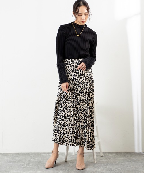 MILLION CARATS（ミリオンカラッツ）の「フェザースリーブニット（ニット/セーター・レディース・ライトグレー/ブラウン/ブラック・FREE）」の17枚目の写真