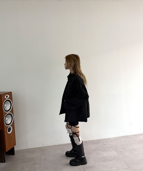 4INT.（フォイント）の「【UNISEX】ストリング ジップアップ ナイロン ジャケット（ナイロンジャケット・レディース・ブルー/ブラック/チャコール/オレンジ/ホワイト・FREE）」の11枚目の写真