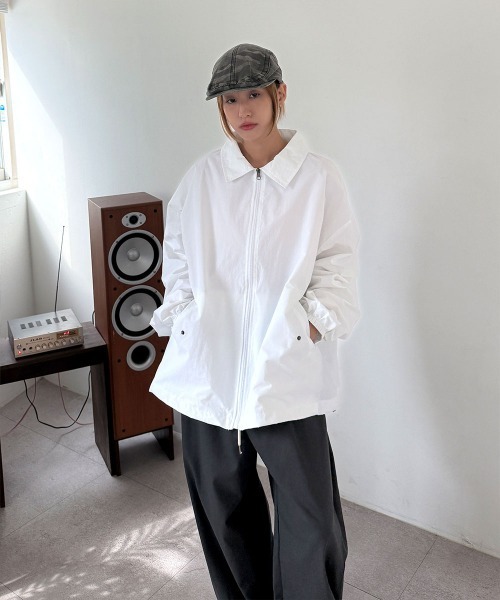 4INT.（フォイント）の「【UNISEX】ストリング ジップアップ ナイロン ジャケット（ナイロンジャケット・レディース・ブルー/ブラック/チャコール/オレンジ/ホワイト・FREE）」の14枚目の写真