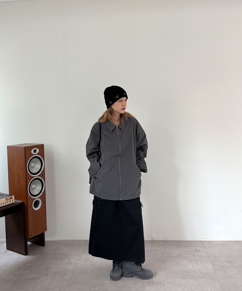 4INT.（フォイント）の「【UNISEX】ストリング ジップアップ ナイロン ジャケット（ナイロンジャケット・レディース・ブルー/ブラック/チャコール/オレンジ/ホワイト・FREE）」の21枚目の写真