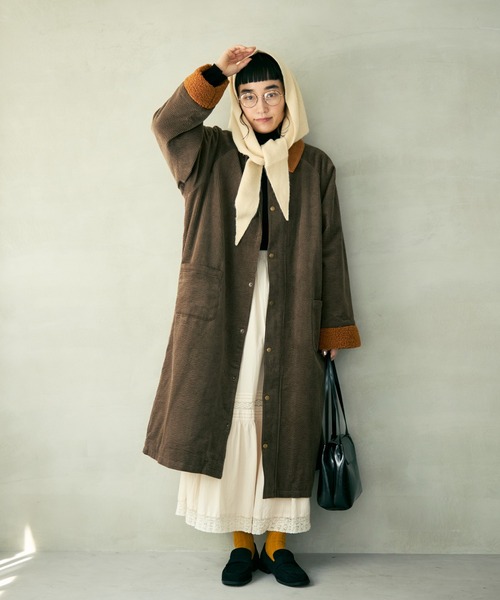 Crisp（クリスプ）の「コーデュロイバルカラーコート（ステンカラーコート・レディース・ブラウン/アイボリー・FREE）」の6枚目の写真