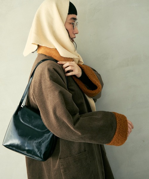 Crisp（クリスプ）の「コーデュロイバルカラーコート（ステンカラーコート・レディース・ブラウン/アイボリー・FREE）」の11枚目の写真