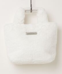 1piu1uguale3 RELAX｜ウノピュウノウグァーレトレリラックスのボディ