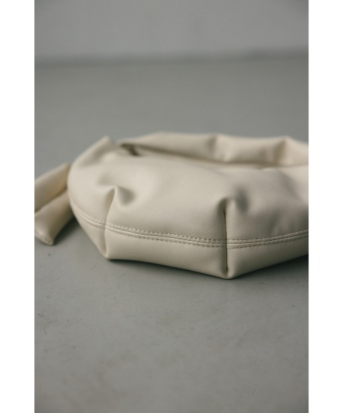 STYLEMIXER(スタイルミキサー)の「ソフトムーンミニバッグ(ハンドバッグ・レディース・アイボリー/ブラック・FREE)」の9枚目の写真