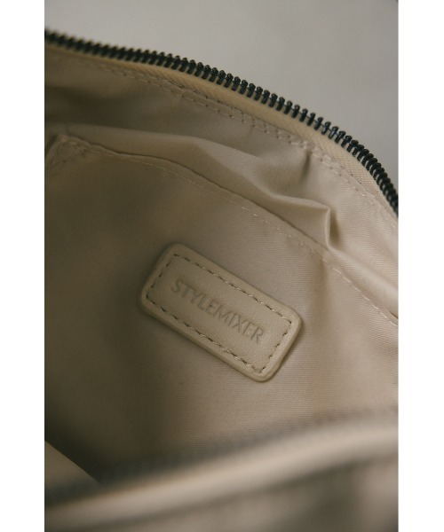 STYLEMIXER(スタイルミキサー)の「ソフトムーンミニバッグ(ハンドバッグ・レディース・アイボリー/ブラック・FREE)」の11枚目の写真