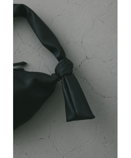 STYLEMIXER(スタイルミキサー)の「ソフトムーンミニバッグ(ハンドバッグ・レディース・アイボリー/ブラック・FREE)」の17枚目の写真