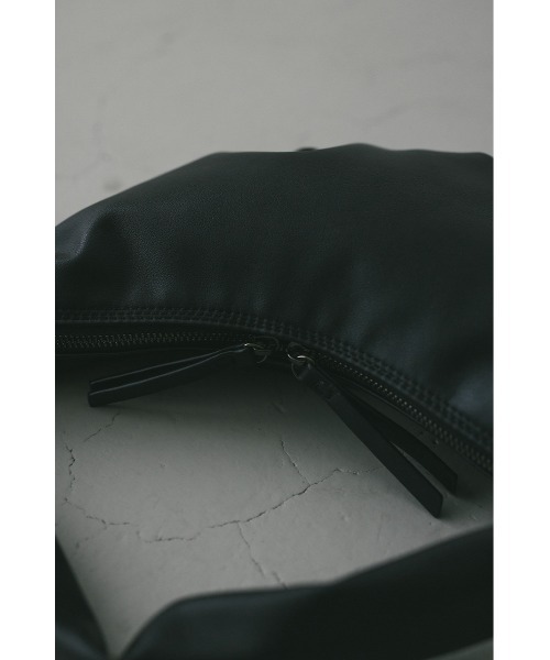 STYLEMIXER(スタイルミキサー)の「ソフトムーンミニバッグ(ハンドバッグ・レディース・アイボリー/ブラック・FREE)」の18枚目の写真