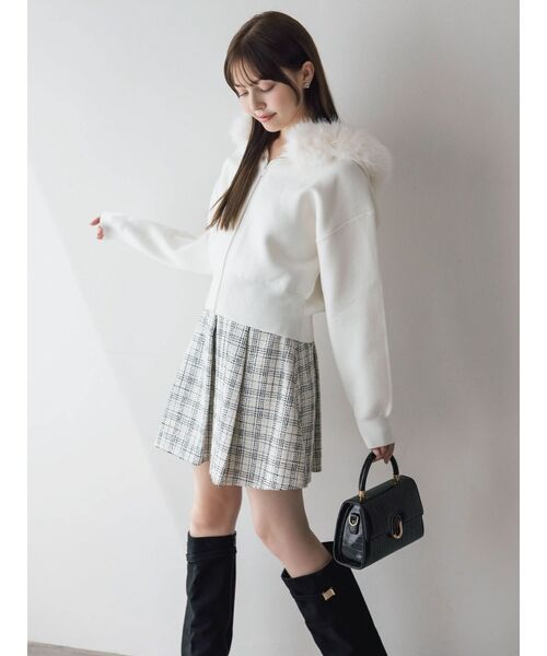 dazzlin（ダズリン）の「ビットマークフレアミニスカート（スカート・レディース・ブラック/アイボリー/レッド・SMALL/MEDIUM）」の8枚目の写真