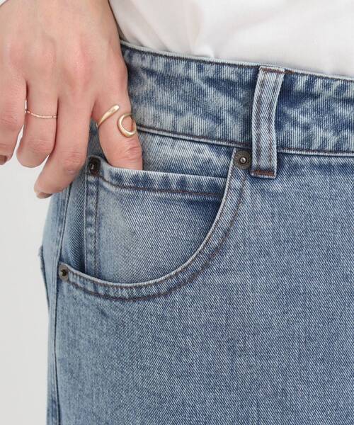 Cutie Blonde（キューティーブロンド）の「【S-LL】立体カーブデニムパンツ（デニムパンツ・レディース・ブルー/ダークブラウン/ブラック・04/03/02/01）」の21枚目の写真