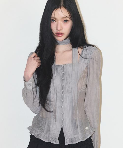 ILLIGO（イリゴ）の「リボンタイスクエアネックロングブラウスグレー（シャツ/ブラウス・レディース・その他・SMALL/MEDIUM）」の2枚目の写真