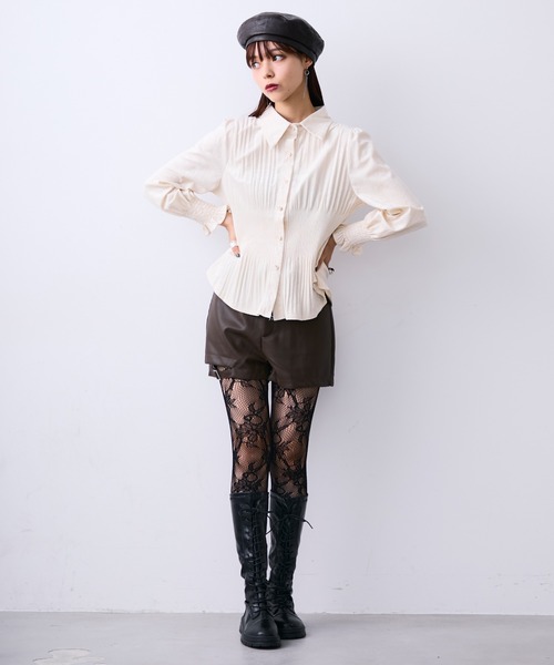 MONOe(モノエ)の「チャイナ柄プリーツマットシャツ(シャツ/ブラウス・レディース・ホワイト/ブラック/カーキ・FREE)」の17枚目の写真