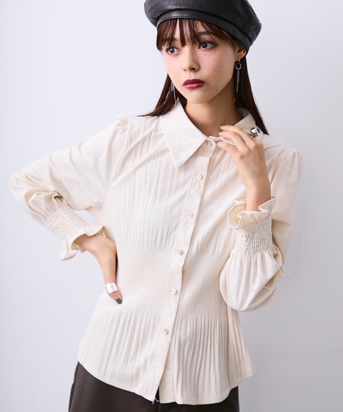 MONOe(モノエ)の「チャイナ柄プリーツマットシャツ(シャツ/ブラウス・レディース・ホワイト/ブラック/カーキ・FREE)」の5枚目の写真