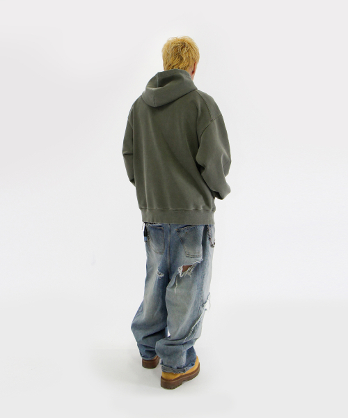 CRIGUN(クリガン)の「ピグメントSmallLogoフードパーカーKHAKI(パーカー・レディース・カーキ・MEDIUM/LARGE/X-LARGE/XX-LARGE)」の5枚目の写真