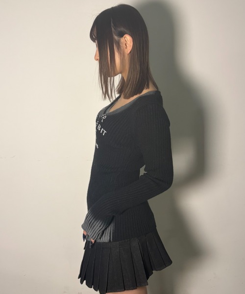 .KOM(ドットコム)の「A'GEM/9 × .kom 『.kom/ドットケーオーエム』【Y2K】 グラデーションリブニットトップス(ニット/セーター・レディース・ブラック/グレー・FREE)」の12枚目の写真