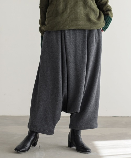 n'OrLABEL(ノアールレーベル)の「裏シャギーサルエルパンツ(その他パンツ・レディース・ブラック/チャコールグレー・FREE)」の1枚目の写真