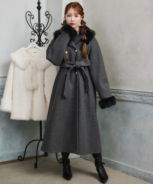 HolidayCollection】フェイクファー付きロングコート（チェスター