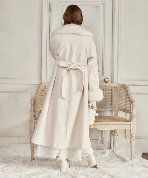 HolidayCollection】フェイクファー付きロングコート（チェスター