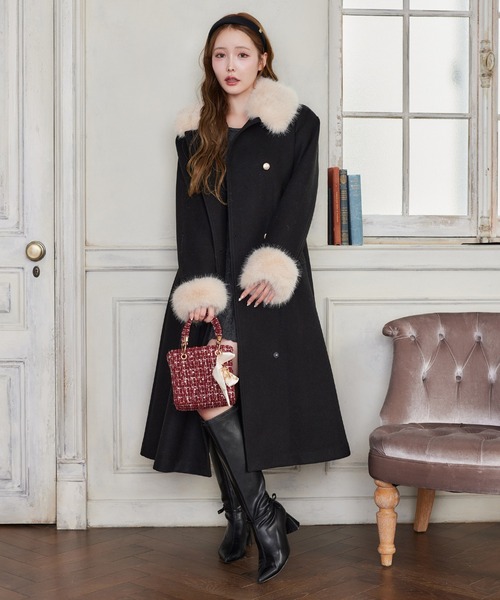 HolidayCollection】フェイクファー付きロングコート（チェスター