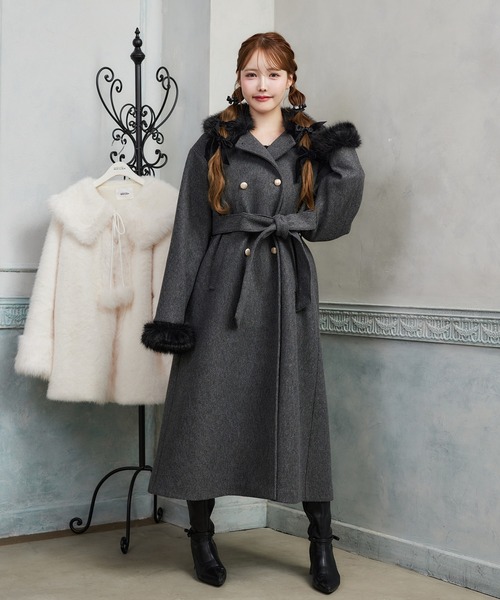 HolidayCollection】フェイクファー付きロングコート（チェスター