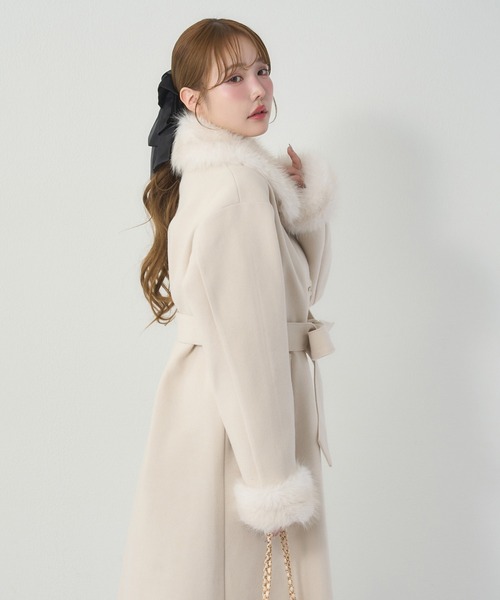 HolidayCollection】フェイクファー付きロングコート（チェスター