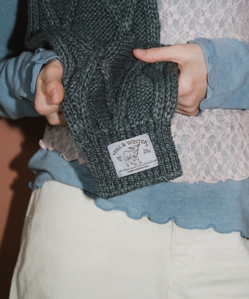 ROCKFISH WEATHERWEAR（ロックフィッシュウェザーウェア）の「DIAMOND CABLE SCARF（マフラー・レディース・グレー/アイボリー/オリーブ/ラベンダー・FREE）」の12枚目の写真