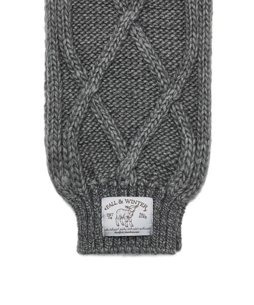 ROCKFISH WEATHERWEAR（ロックフィッシュウェザーウェア）の「DIAMOND CABLE SCARF（マフラー・レディース・グレー/アイボリー/オリーブ/ラベンダー・FREE）」の17枚目の写真