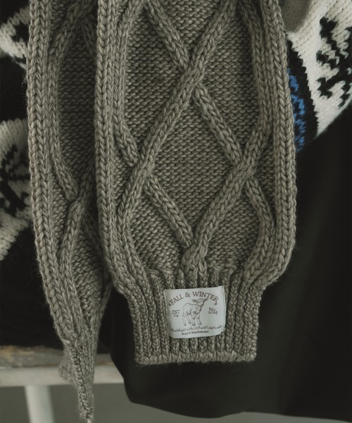 ROCKFISH WEATHERWEAR（ロックフィッシュウェザーウェア）の「DIAMOND CABLE SCARF（マフラー・レディース・グレー/アイボリー/オリーブ/ラベンダー・FREE）」の21枚目の写真