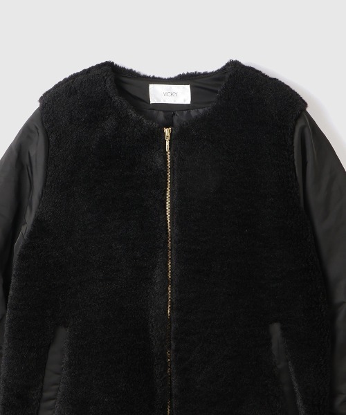 VICKY（ビッキー）の「ボア切替ノーカラーミドルコート（ノーカラーコート・レディース・ブラック/カーキ・M）」の5枚目の写真