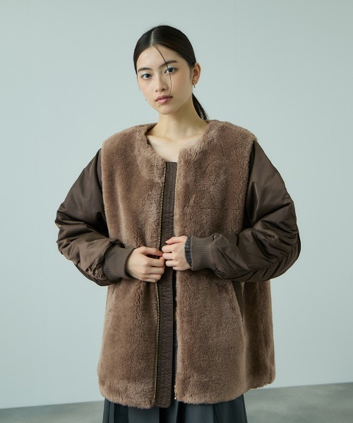 VICKY（ビッキー）の「ボア切替ノーカラーミドルコート（ノーカラーコート・レディース・ブラック/カーキ・M）」の15枚目の写真