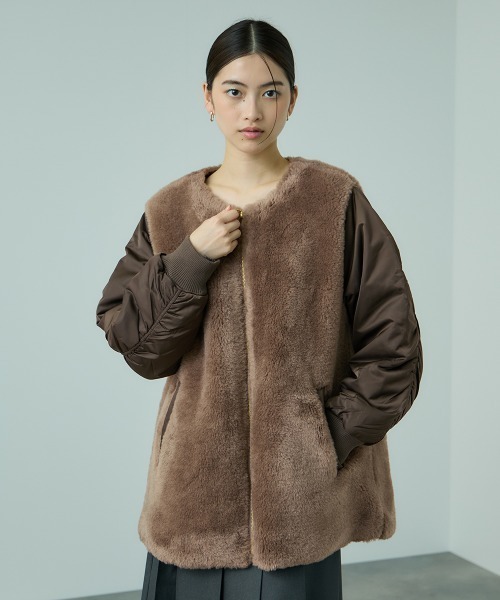 VICKY（ビッキー）の「ボア切替ノーカラーミドルコート（ノーカラーコート・レディース・ブラック/カーキ・M）」の17枚目の写真