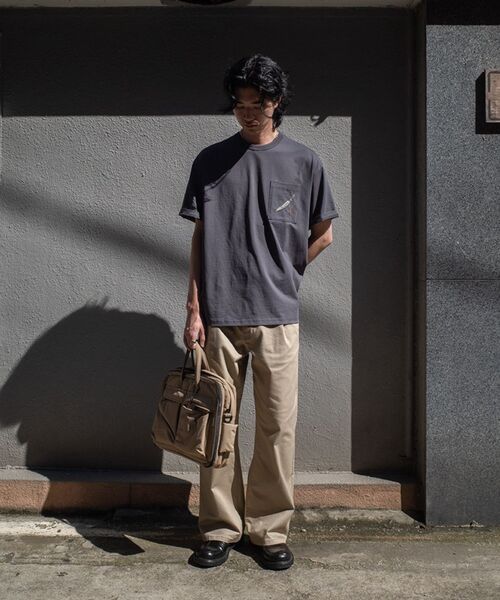 HORLISUN(ホーリーサン)の「Corrigin One Tuck Chino Pants Beige(その他パンツ・レディース・その他・SMALL/MEDIUM/LARGE)」の10枚目の写真