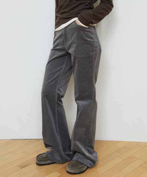 LEVAR(レバー)の「Mellow Corduroy Bootcut Pants - Irish Grey(その他パンツ・レディース・その他・X-SMALL/SMALL/MEDIUM)」の2枚目の写真