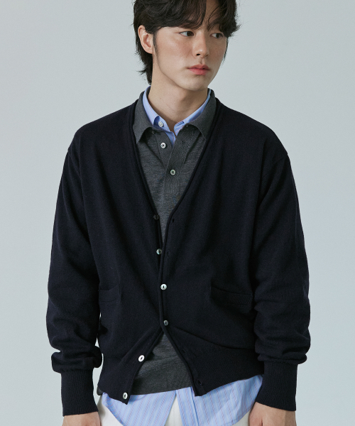 Экстрафайн вязаный пуловер V‑neck кардиган — NEVY