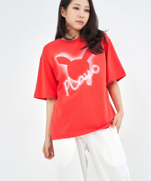 PLAYO(プレイオ)の「ハンドペインティングTシャツ _ レッド(Tシャツ/カットソー・レディース・その他・FREE)」の2枚目の写真
