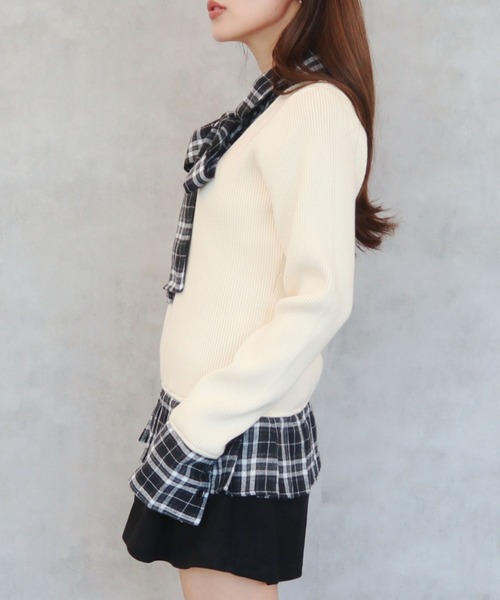 CECIL McBEE（セシルマクビー）の「ニットｘチェックプリーツ棒タイ付きチュニック（ニット/セーター・レディース・ベージュ/グレー/アイボリー/ブラック・MEDIUM）」の11枚目の写真