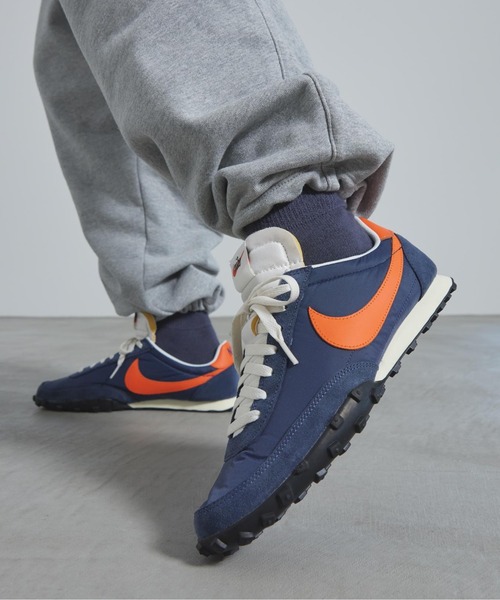 NIKE（ナイキ）の「ナイキ ワッフル レーサー メンズシューズ / Nike Waffle Racer Men's Shoes IM8658-400 Midnight Navy（スニーカー・メンズ・ネイビー・26/25.5/25/24.5/24/30/29.5/29/28.5/28/27.5/27/26.5）」の11枚目の写真