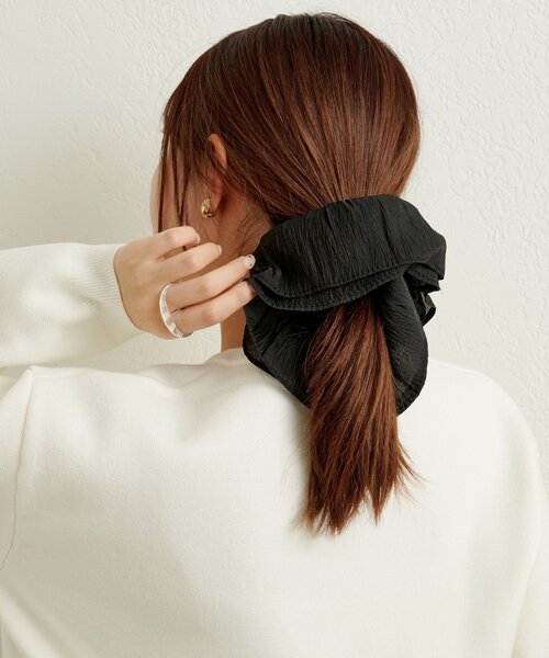 Omekashi（オメカシ）の「2トーンシュシュ（シュシュ・レディース・ブラック/オフホワイト・ONE SIZE）」の7枚目の写真