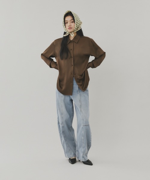 FUULLY STUDIO（フーリィーステューディオ）の「切り替えバレルデニムパンツ（デニムパンツ・レディース・ベージュ/ネイビー/ライトブルー・FREE）」の16枚目の写真