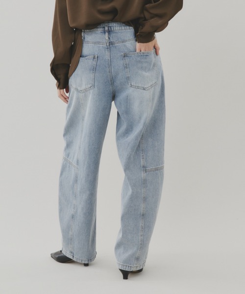 FUULLY STUDIO（フーリィーステューディオ）の「切り替えバレルデニムパンツ（デニムパンツ・レディース・ベージュ/ネイビー/ライトブルー・FREE）」の14枚目の写真